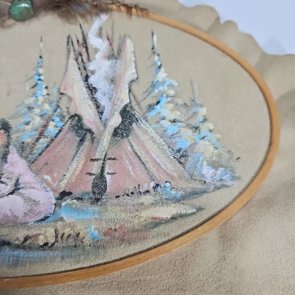 Vintage Sue/Dale Weaver Native American Hand Painted Suede - Picture 4 of 10